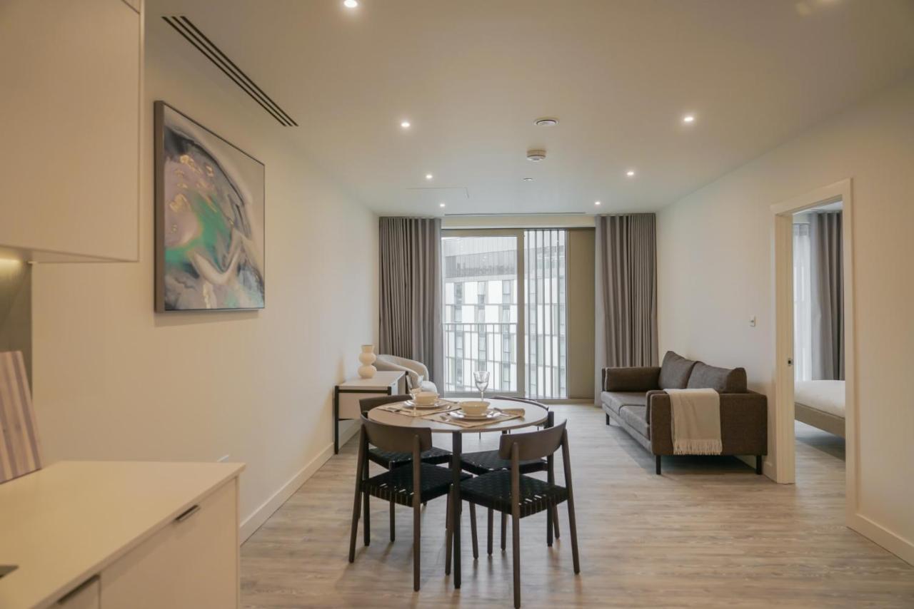 Coppermaker Square In Stratford Aparthotel London Eksteriør bilde