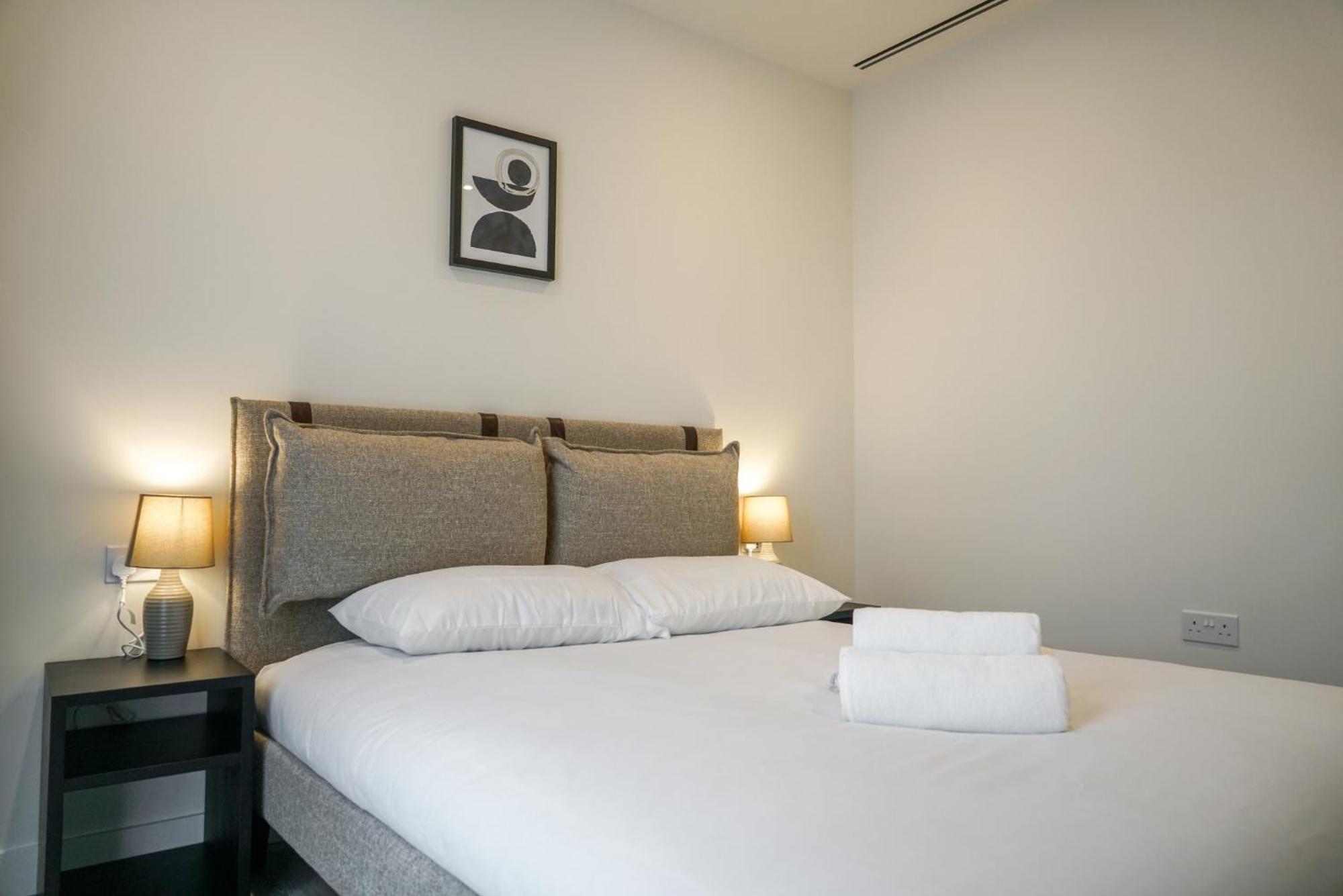 Coppermaker Square In Stratford Aparthotel London Eksteriør bilde