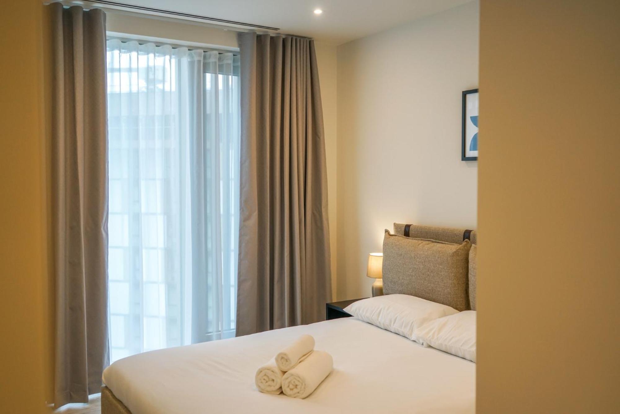 Coppermaker Square In Stratford Aparthotel London Eksteriør bilde