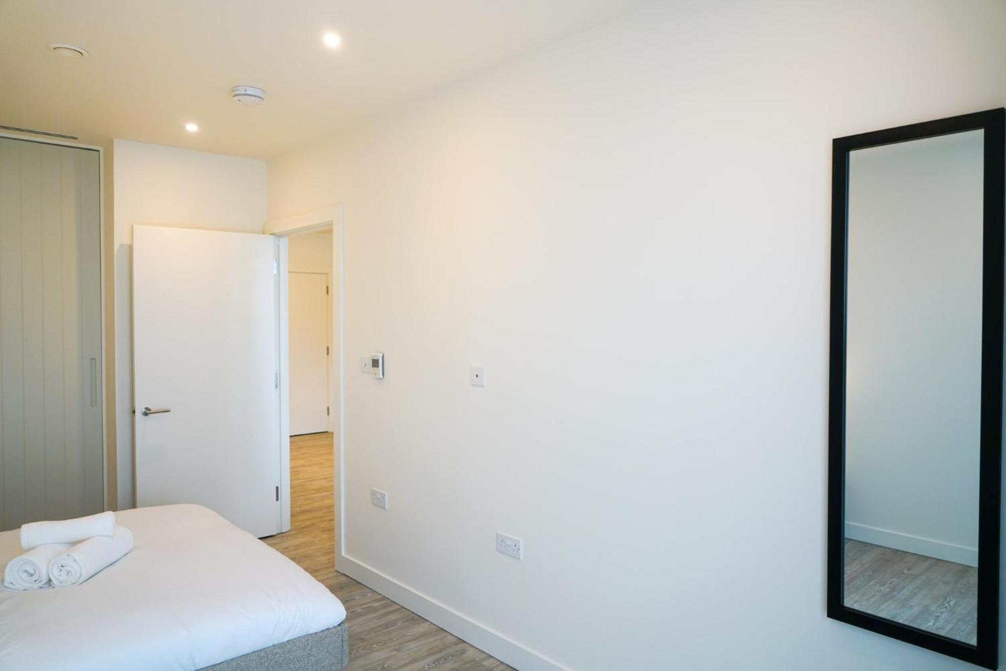 Coppermaker Square In Stratford Aparthotel London Eksteriør bilde