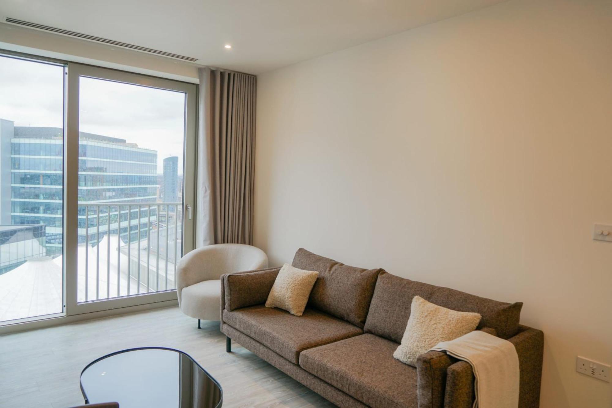 Coppermaker Square In Stratford Aparthotel London Eksteriør bilde